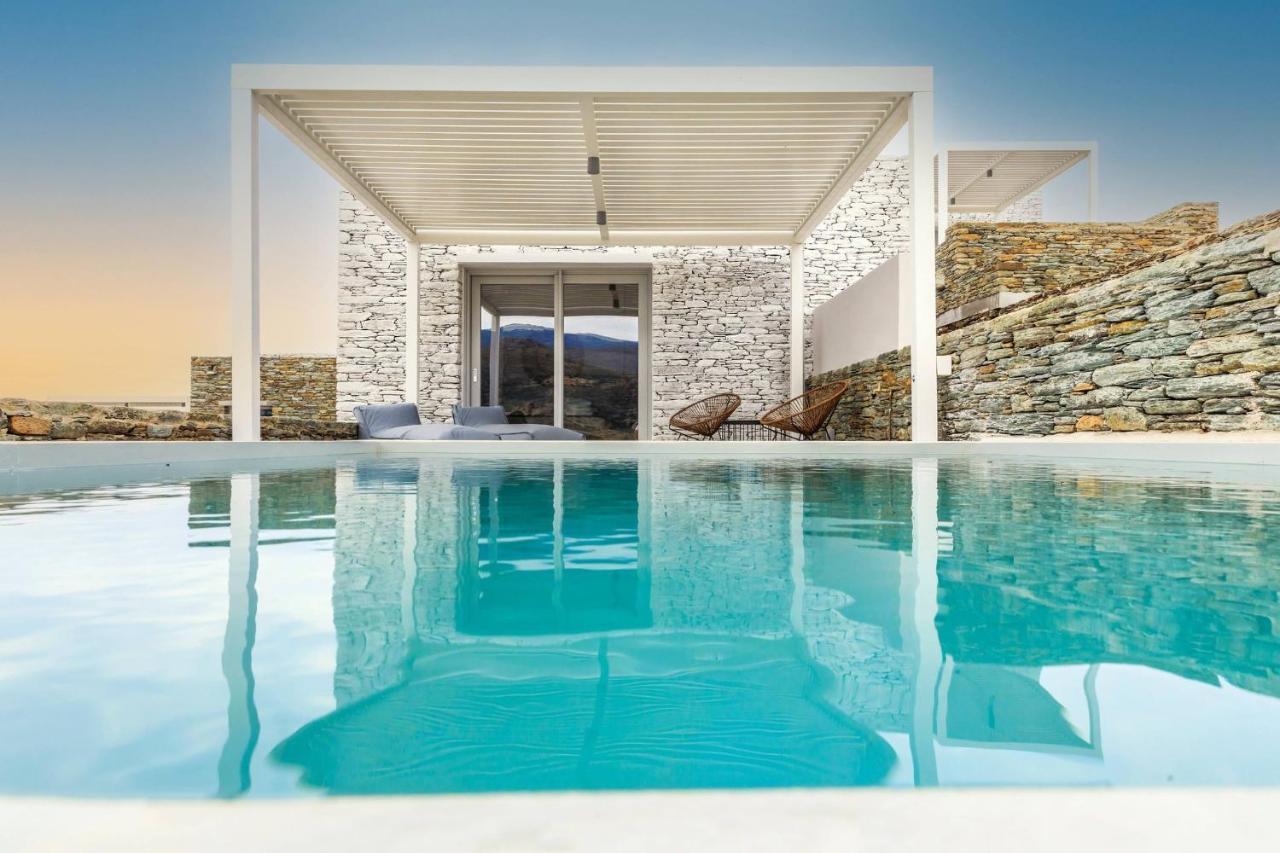 Iliades Luxury Boutique Suites Batsíon Exterior photo