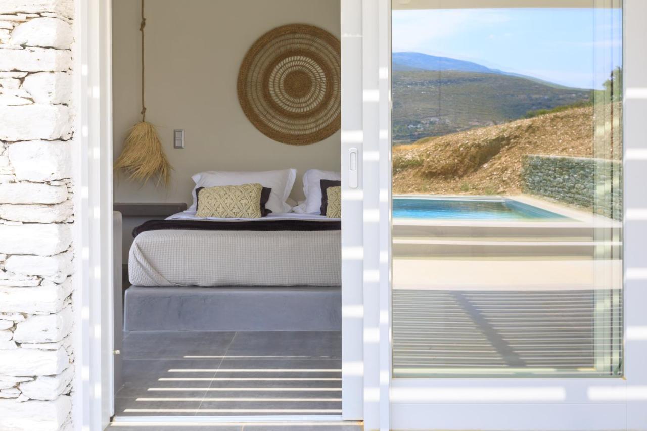 Iliades Luxury Boutique Suites Batsíon Exterior photo