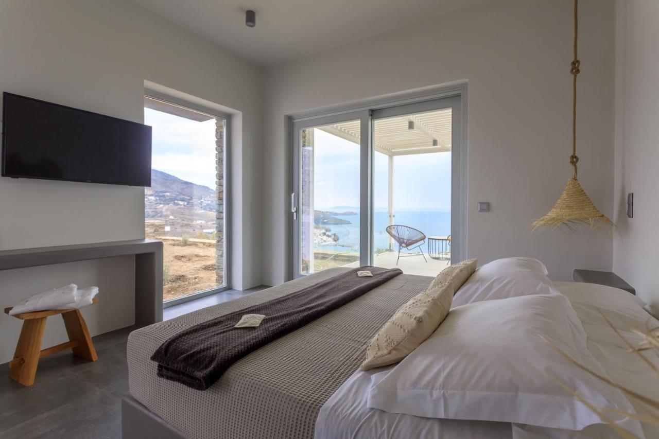 Iliades Luxury Boutique Suites Batsíon Exterior photo