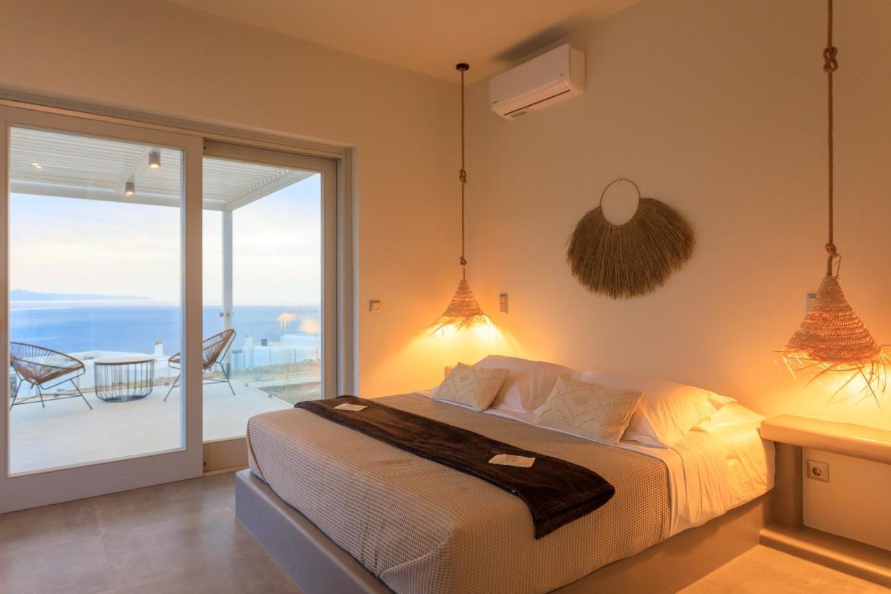 Iliades Luxury Boutique Suites Batsíon Exterior photo